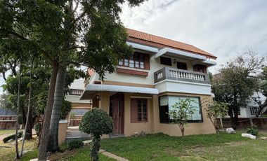 Haus zur Miete mit 3 Zimmer in Mueang Samut Prakan, Samut Prakan