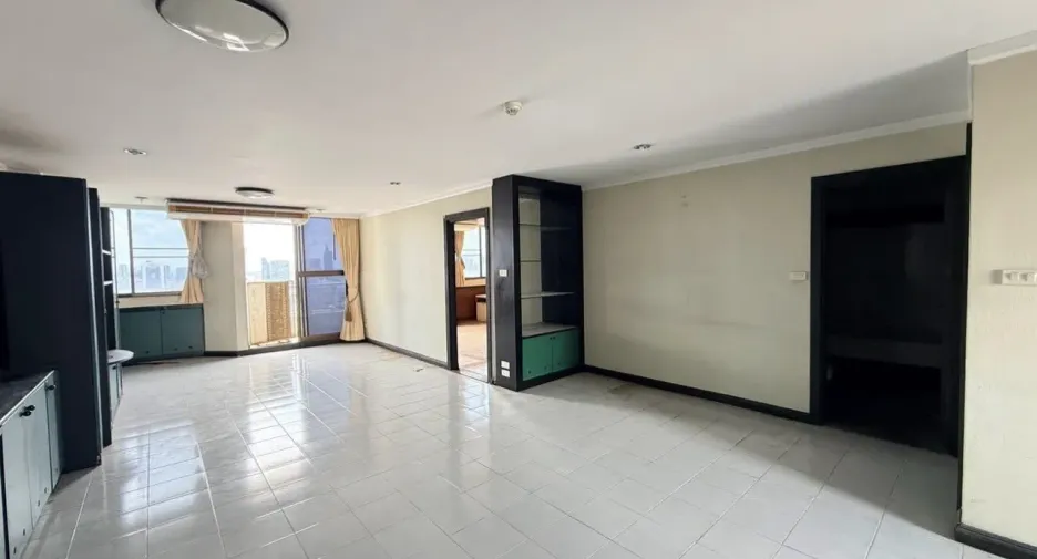 Wohnung zum Kauf mit 2 Zimmer in Watthana, Bangkok