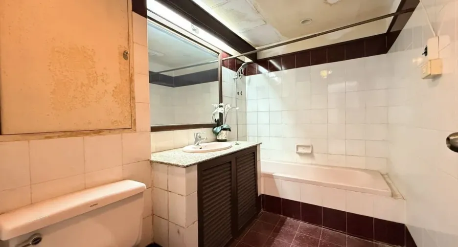 Wohnung zum Kauf mit 2 Zimmer in Watthana, Bangkok