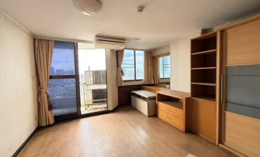 Wohnung zum Kauf mit 2 Zimmer in Watthana, Bangkok