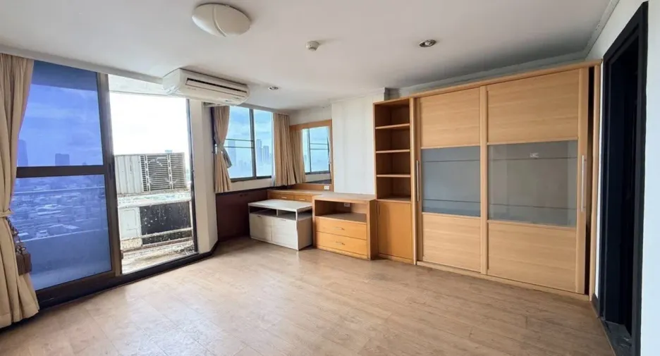 Wohnung zum Kauf mit 2 Zimmer in Watthana, Bangkok
