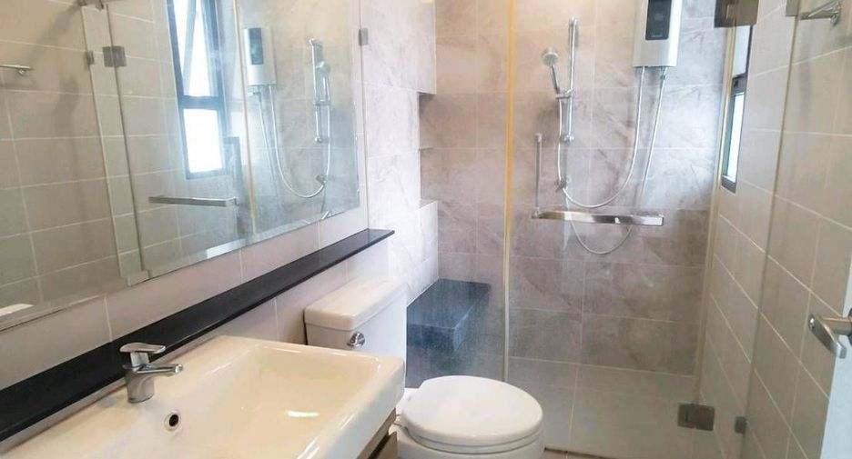 À vendre et à louer 4 chambres maison à Bang Phli, Samut Prakan