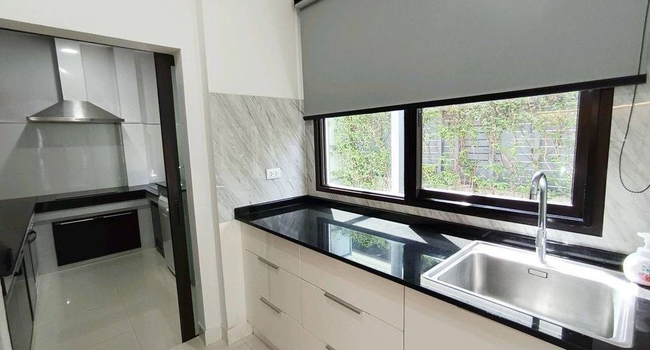 À vendre et à louer 4 chambres maison à Bang Phli, Samut Prakan