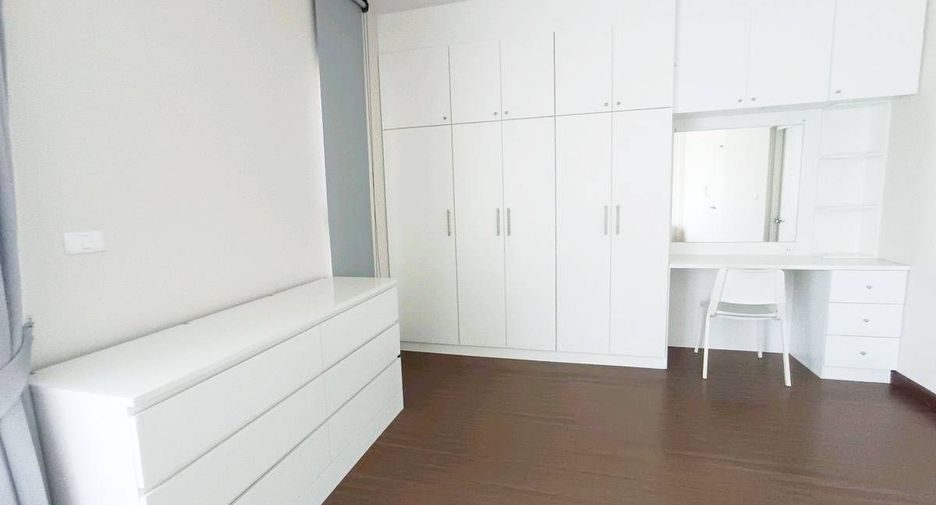 À vendre et à louer 4 chambres maison à Bang Phli, Samut Prakan