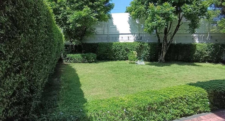 À vendre et à louer 4 chambres maison à Bang Phli, Samut Prakan