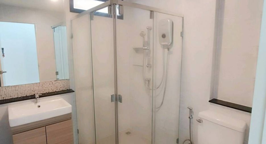 À vendre et à louer 4 chambres maison à Bang Phli, Samut Prakan