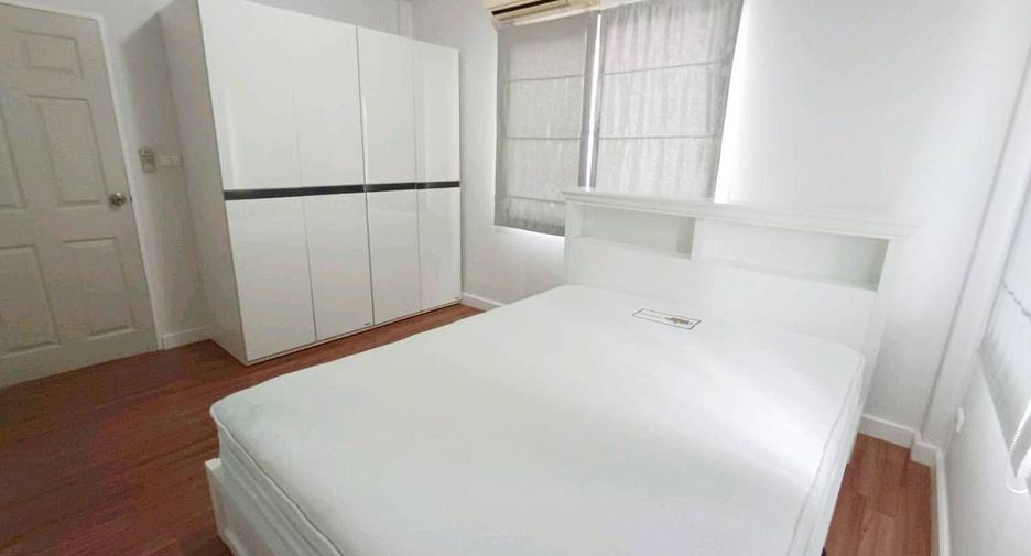 À vendre et à louer 4 chambres maison à Bang Sao Thong, Samut Prakan