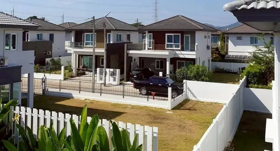 Haus zur Miete mit 3 Zimmer in Mueang Phuket, Phuket
