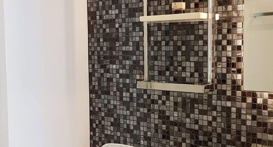 Condo en venta y en alquiler de 1 habitaciones en Khlong Toei, Bangkok