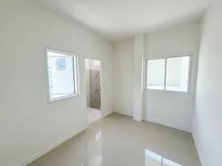 出售 4 卧室 独立屋 在 Sai Mai, 曼谷