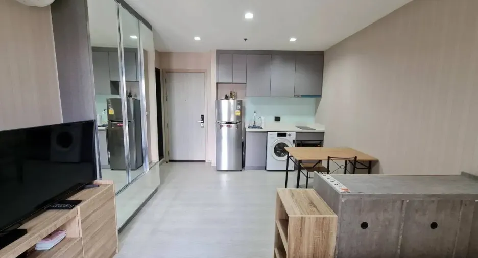 Wohnung zum Kauf mit Studio in Khlong Toei, Bangkok