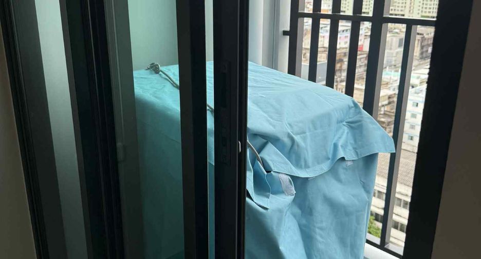 Condo en alquiler de estudio en Bang Kapi, Bangkok
