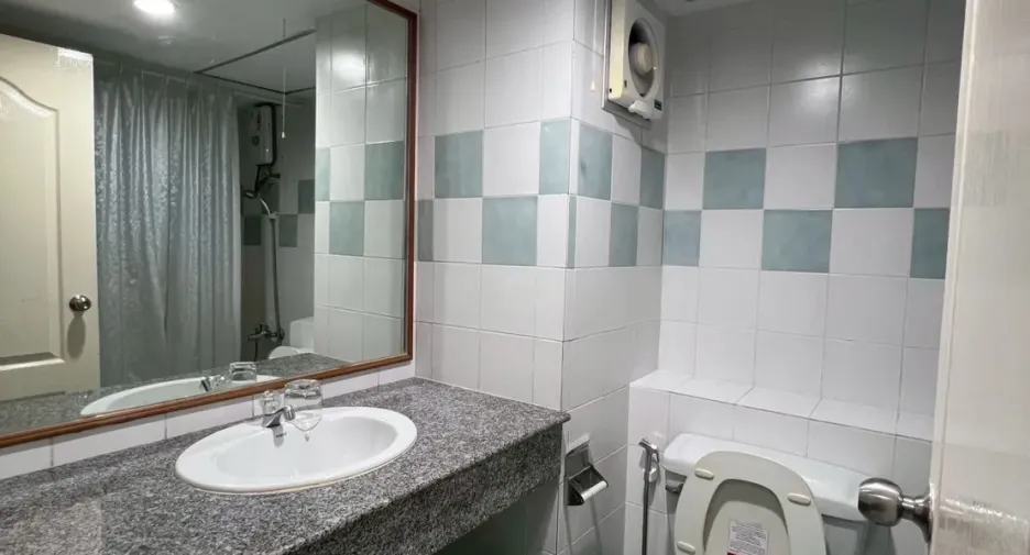For sale and for rent 1 bed condo in Hua Hin, Prachuap Khiri Khan