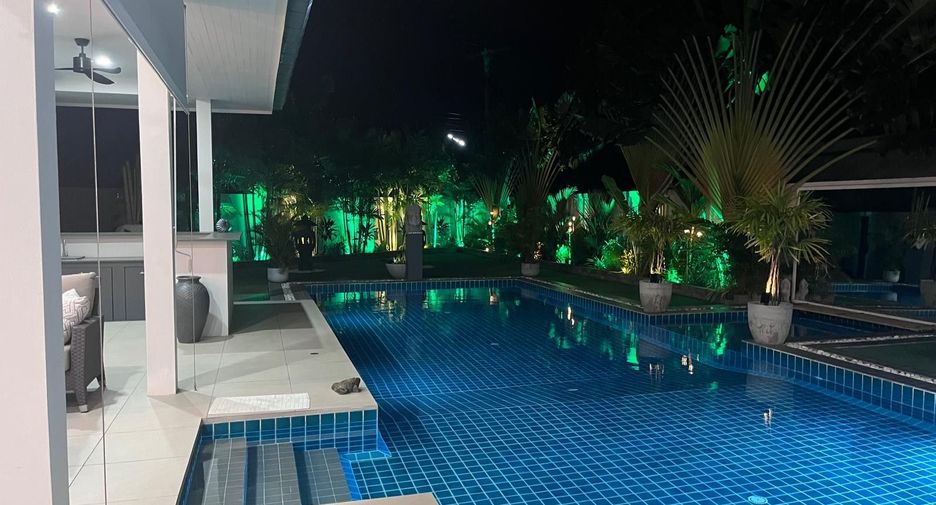 For sale 3 bedrooms villa in Hua Hin, Prachuap Khiri Khan