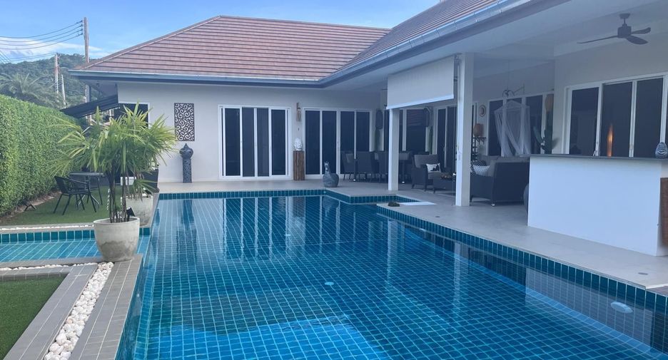 For sale 3 bedrooms villa in Hua Hin, Prachuap Khiri Khan