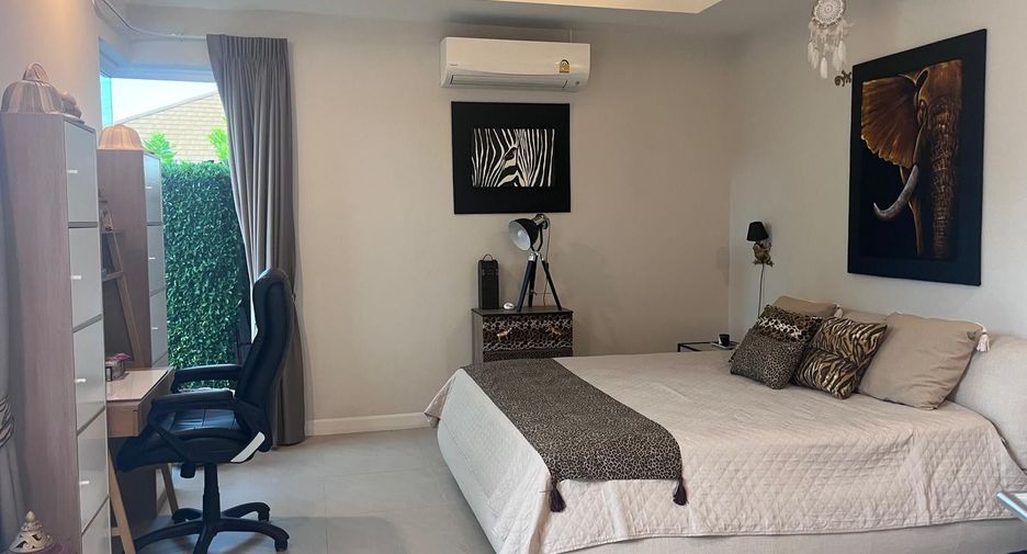 For sale 3 bedrooms villa in Hua Hin, Prachuap Khiri Khan