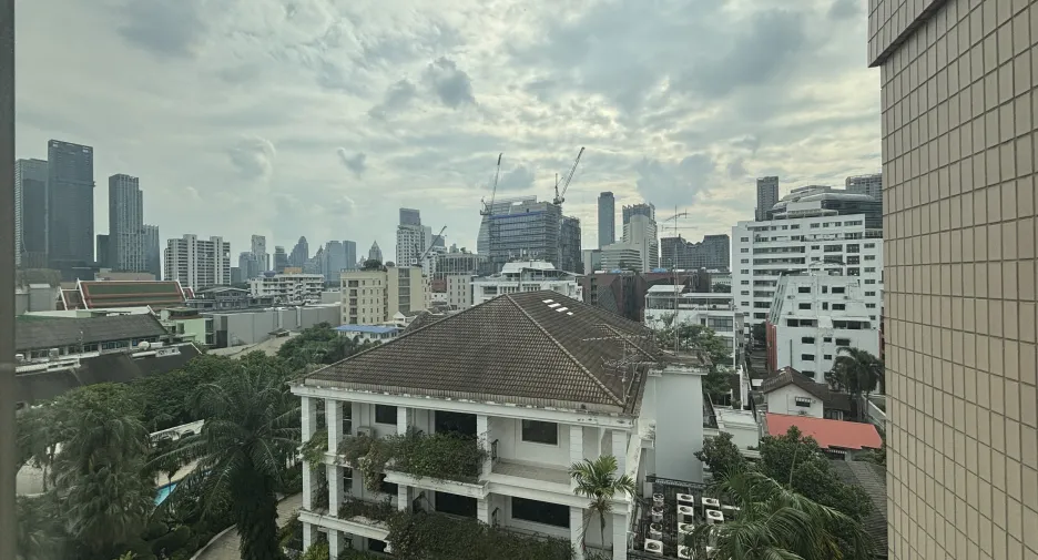 For sale 2 ベッドルーム condo in Pathum Wan, Bangkok