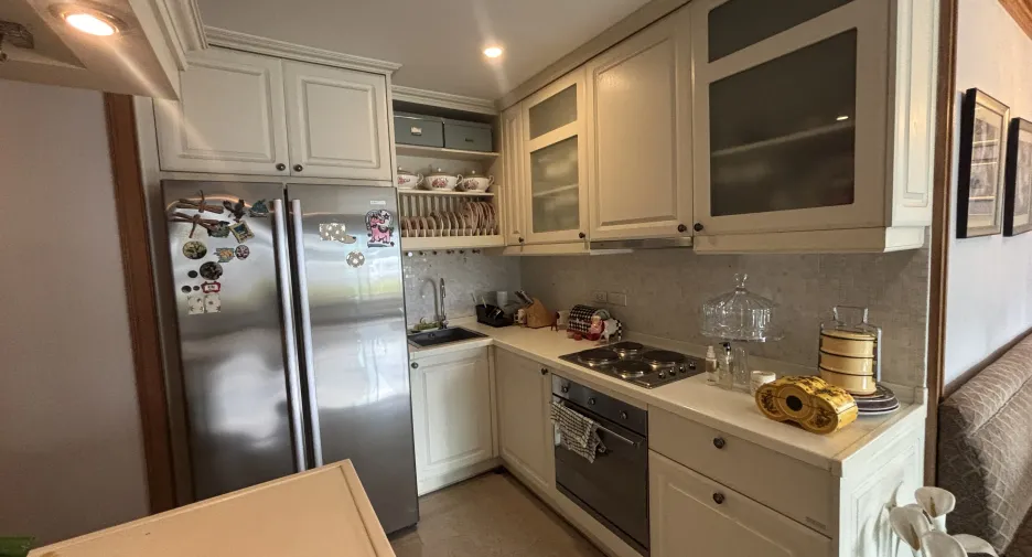 For sale 2 ベッドルーム condo in Pathum Wan, Bangkok