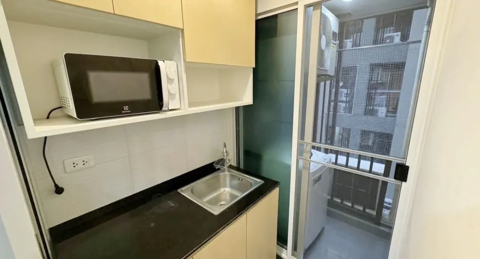 For rent 1 Beds condo in Phra Khanong, Bangkok