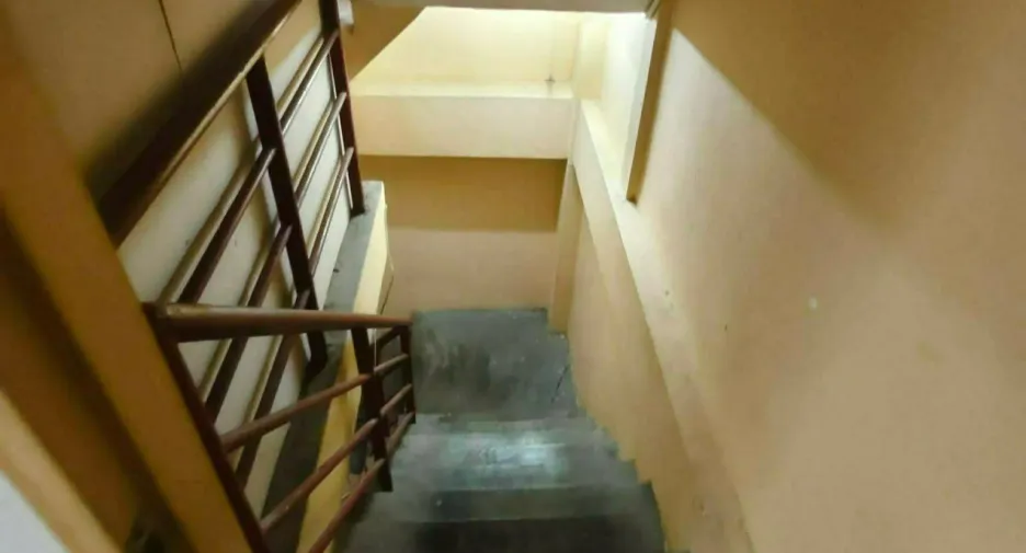 For rent 3 bedrooms retail Space in Khlong Toei, Bangkok