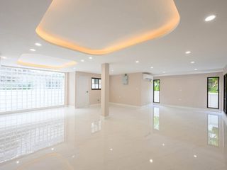 出售 4 卧室 独立屋 在 Bang Na, 曼谷