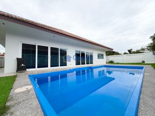 Haus zur Miete mit 3 Zimmer in Bang Lamung, Chonburi