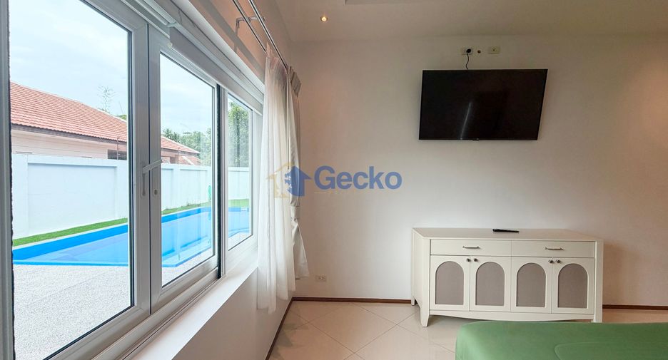 Haus zur Miete mit 3 Zimmer in Bang Lamung, Chonburi