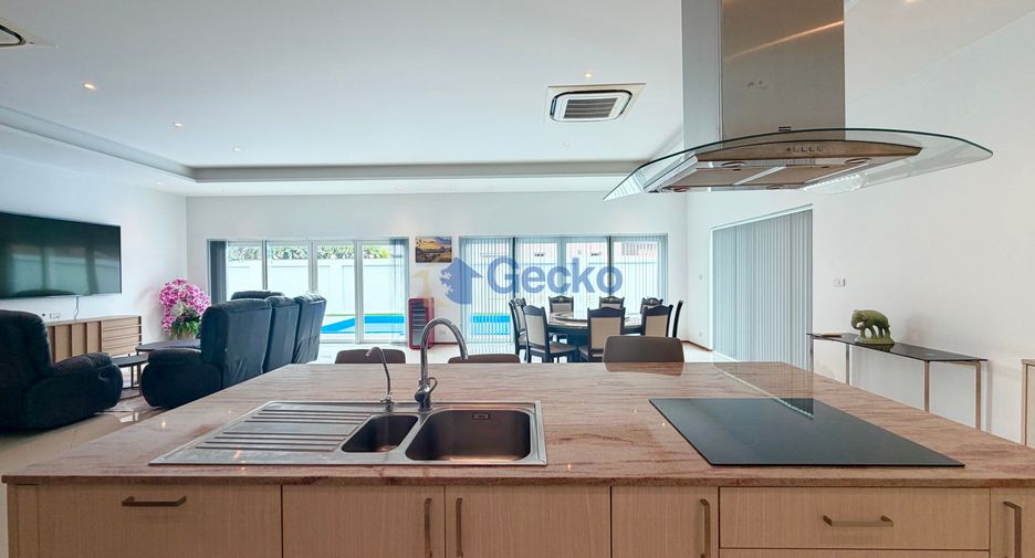 Haus zur Miete mit 3 Zimmer in Bang Lamung, Chonburi