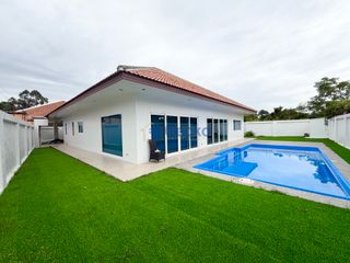 Haus zur Miete mit 3 Zimmer in Bang Lamung, Chonburi