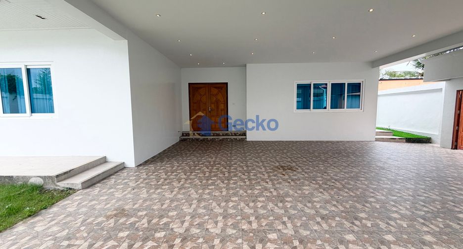 Haus zur Miete mit 3 Zimmer in Bang Lamung, Chonburi