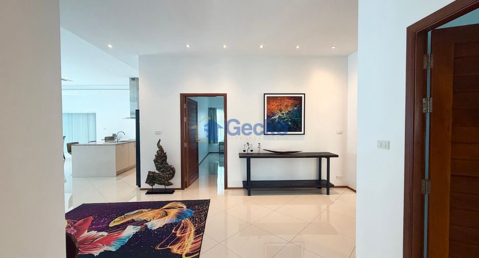 Haus zur Miete mit 3 Zimmer in Bang Lamung, Chonburi