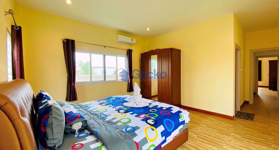 Haus zur Miete mit 4 Zimmer in Bang Lamung, Chonburi