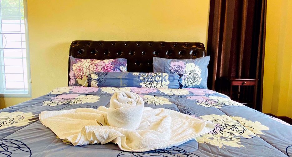 Haus zur Miete mit 4 Zimmer in Bang Lamung, Chonburi