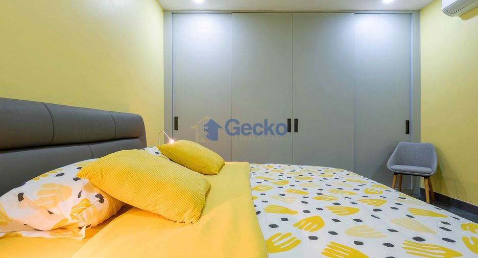 For sale 3 bedrooms condo in Na Jomtien, Pattaya