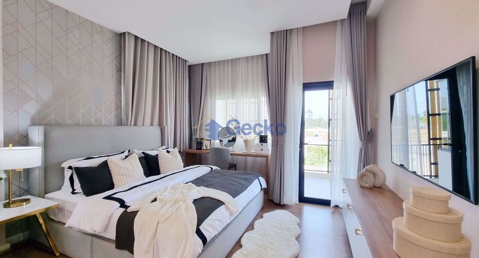 Casa en venta de 4 habitaciones en Bang Lamung, Chonburi