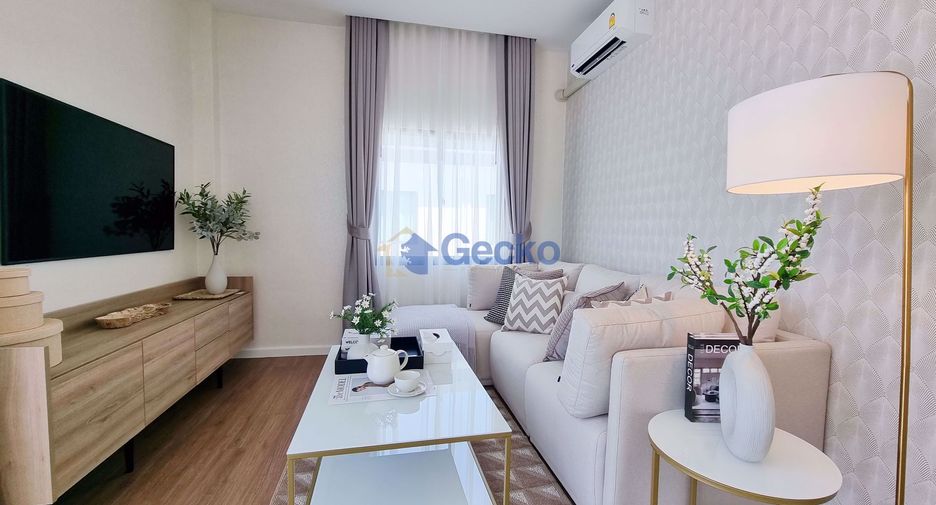 Casa en venta de 4 habitaciones en Bang Lamung, Chonburi