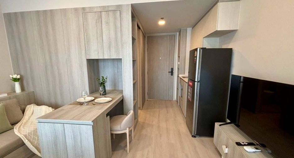 Condo en alquiler de estudio en Huai Khwang, Bangkok