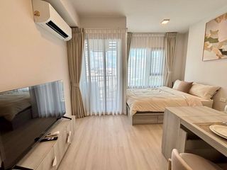 Condo en alquiler de estudio en Huai Khwang, Bangkok
