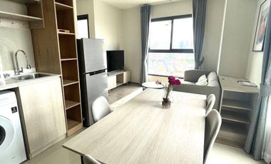 Condo en alquiler de 3 habitaciones en Watthana, Bangkok