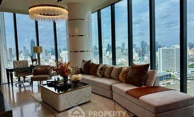 For sale 3 bedrooms condo in Khlong San, Bangkok