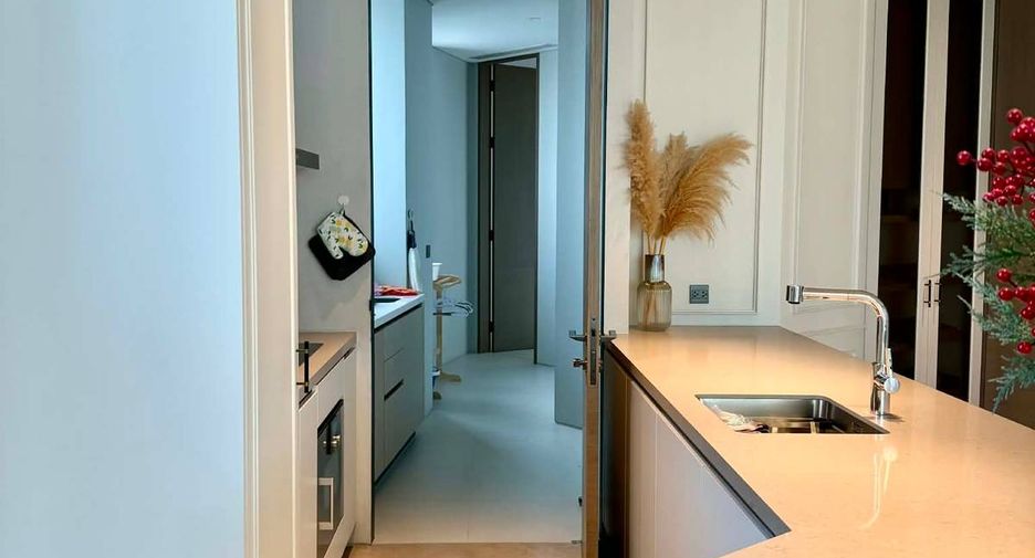 À vendre 3 chambres condo à Khlong San, Bangkok