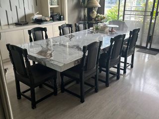 For sale 4 bedrooms condo in Khlong Toei, Bangkok