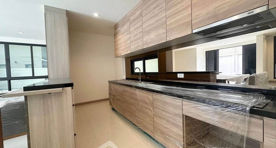 For sale 3 ベッドルーム house in Prawet, Bangkok