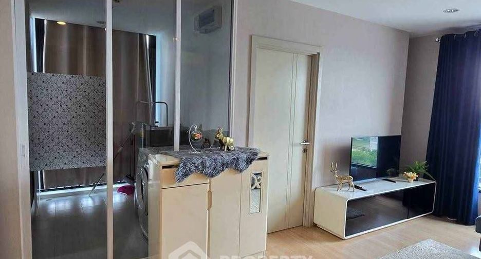 Продажа 2 спальни кондо в Банг Капи, Бангкок