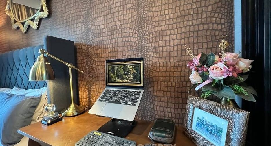 Condo en alquiler y en venta de 1 habitaciones en Watthana, Bangkok