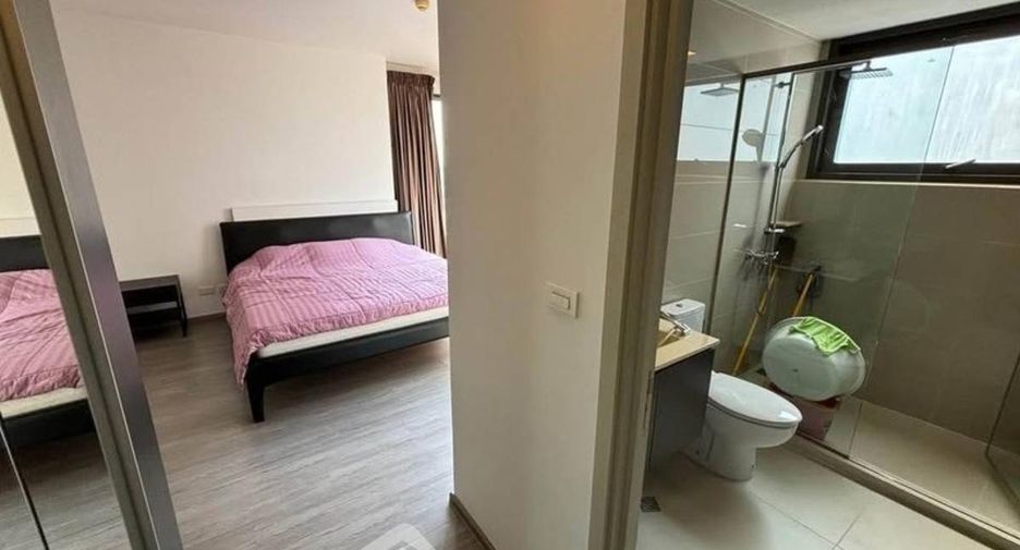 For sale 2 bedrooms condo in Khlong San, Bangkok