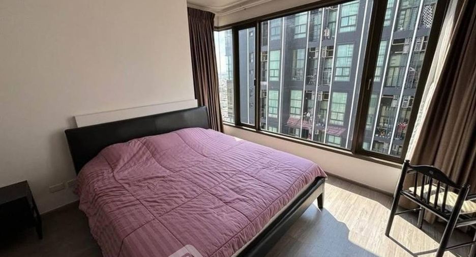 For sale 2 bedrooms condo in Khlong San, Bangkok
