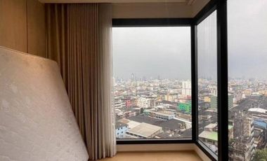 For rent and for sale 1 bed condo in Khlong Toei, Bangkok