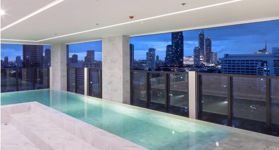 For sale 2 ベッドルーム condo in Bang Kho Laem, Bangkok