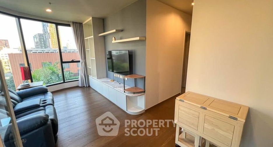 For sale 2 bedrooms condo in Khlong Toei, Bangkok